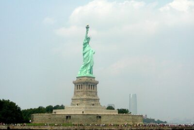 Descubre cómo se limpian los monumentos históricos