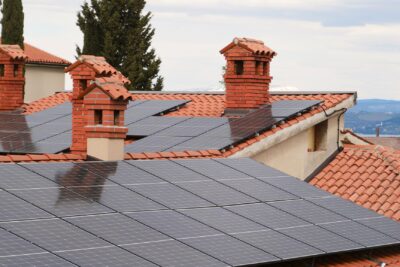 Cómo montar un panel solar, en 7 pasos