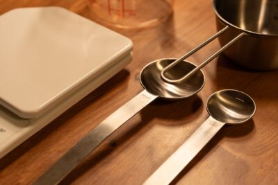 ¿Con qué frecuencia debería reemplazar la esponja de su cocina?