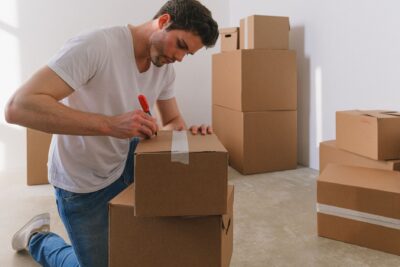 Pasos para limpiar tu hogar antes de una mudanza